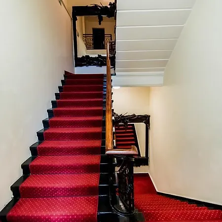 Piast Hotel